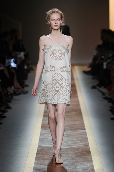 ʽ VALENTINO 2012Ůװ